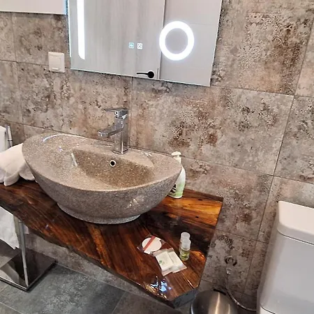 Mint 1 Veliko Tarnovo